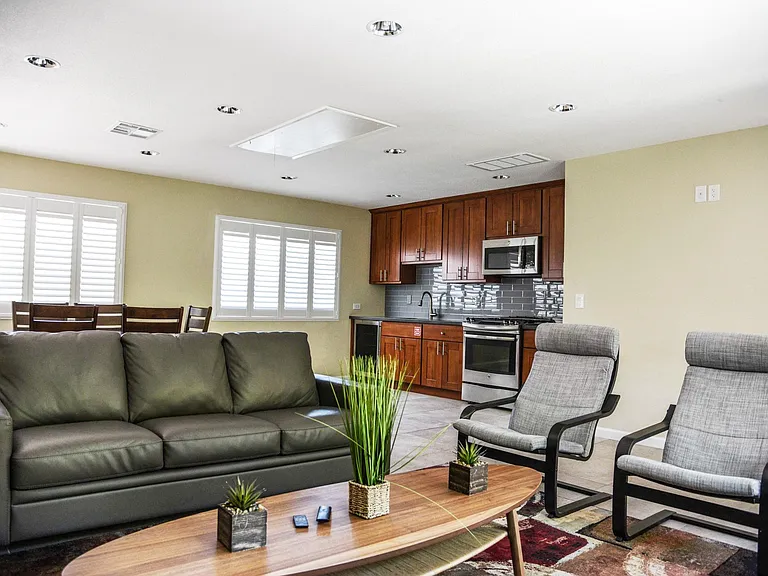 Club house for every day or private event (rent)