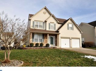 26 Inverness Dr, Delran, NJ 08075