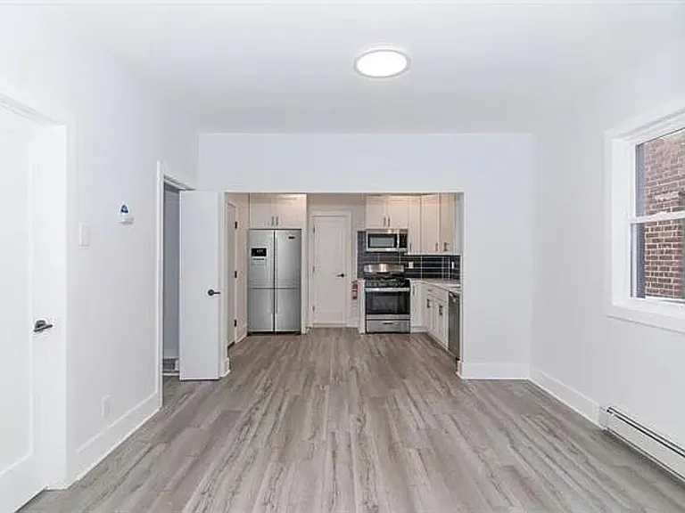 950 Broadway #2F — Photo 4