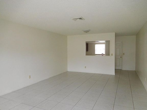 2nd image of 1435 41st Ave