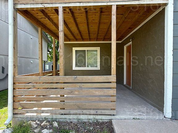 2nd image of 236 Broadview St #A