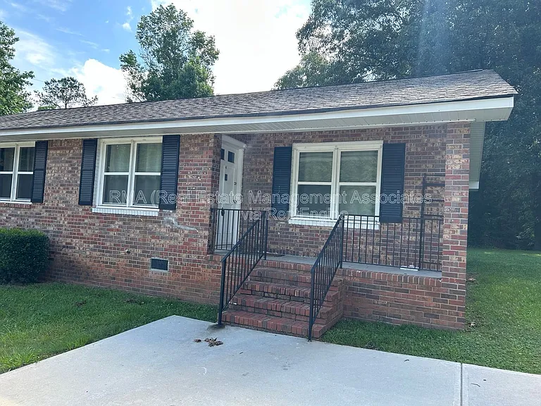 254 N McDonough Rd — Photo 1