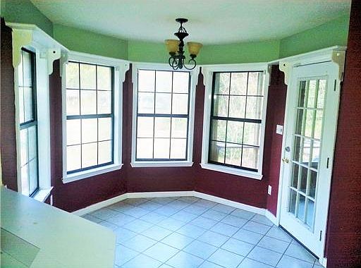4th image of 16616 Thrasher Ln