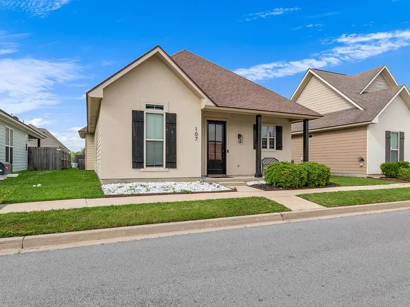 107 Green Cay Dr, Youngsville, LA 70592