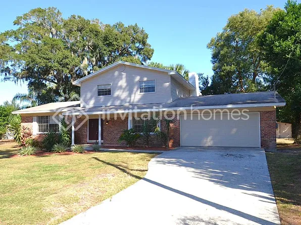 706 Westwood Cir, Brandon, FL 33511