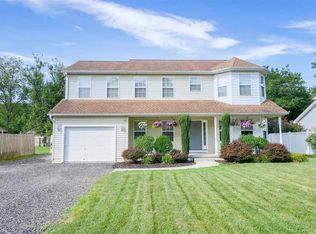 929 Navajo Ave, Absecon, NJ 08201