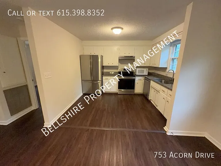 753 Acorn Dr — Photo 4