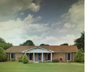 1918 Dresden Dr SW, Decatur, AL 35603