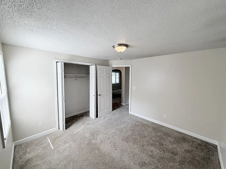 6215 Lathrop Ave — Photo 6