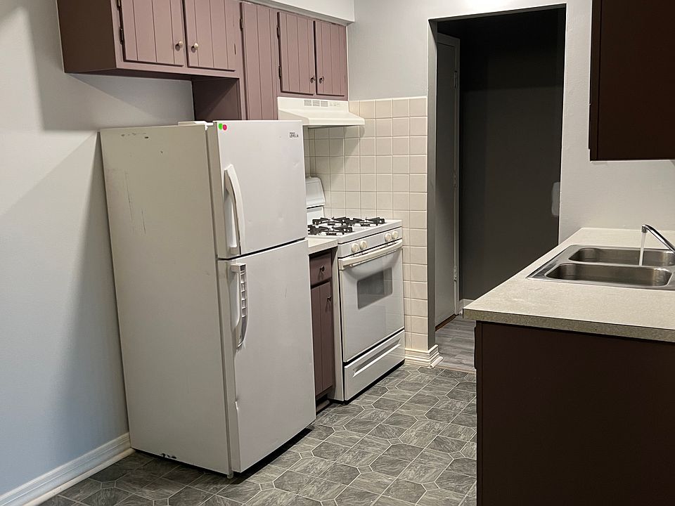 Kitchen - Brand New Floor