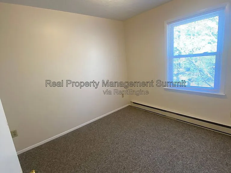 457 Steeles Fort Rd #8 — Photo 9
