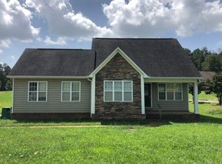 140 Hubbard Rd, Sylacauga, AL 35150