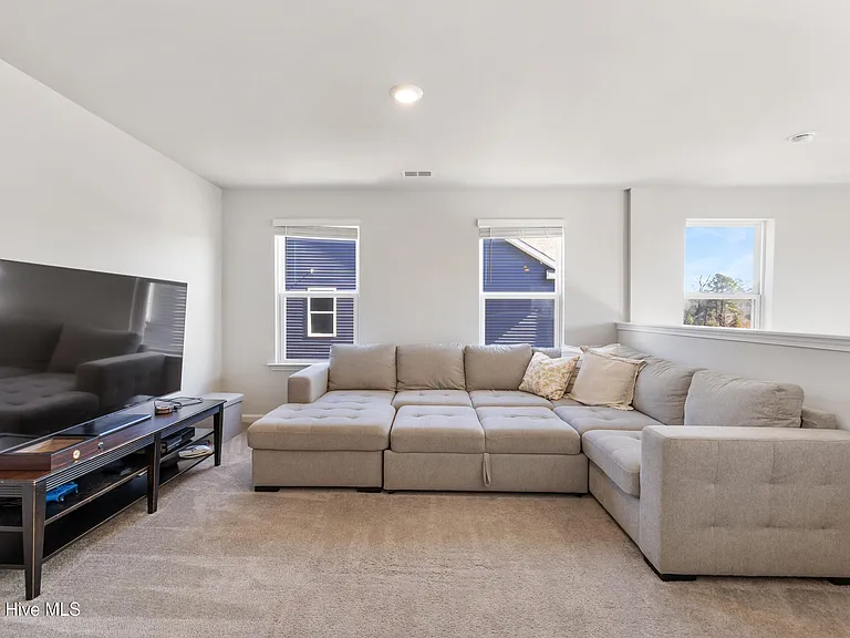 7695 Knightbell Cir — Photo 21