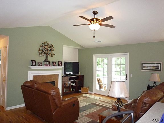 3rd image of 21 Knollwood Holw