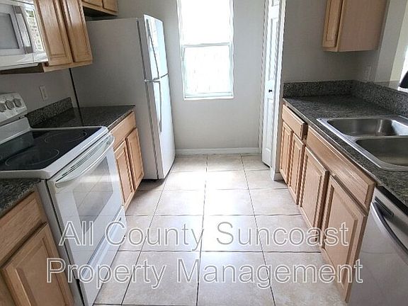 2nd image of 3874 Mariner Dr
