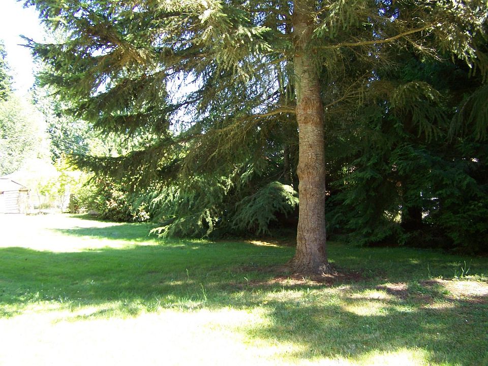 2nd image of 70 Pine Way
