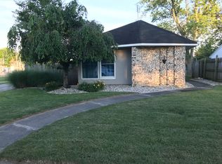 8112 Imperial Plaza Dr, Fort Wayne, IN 46835