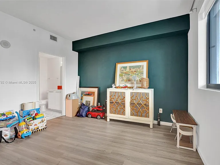 601 NE 36th St #2703 — Photo 29
