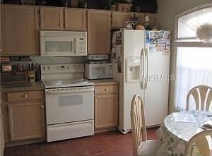 3rd image of 1507 Indian Oaks Trl