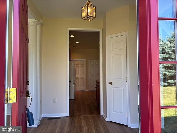 4th image of 1103 Hammon Ave