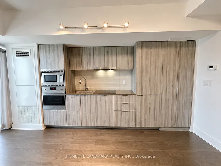 955 Bay St #2907 — Photo 6