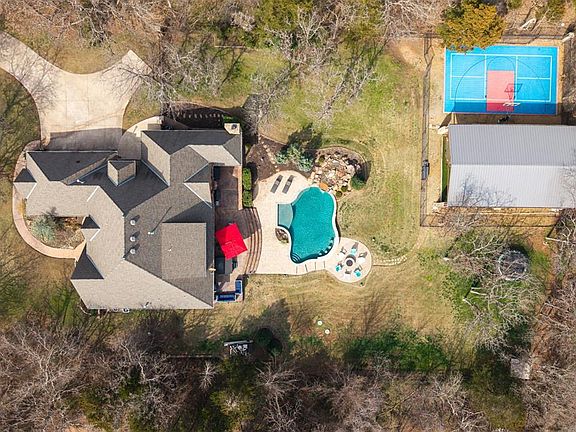 2nd image of 1714 Winding Ridge Rd