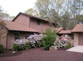 7 Pinecrest Dr, Medford, NJ 08055
