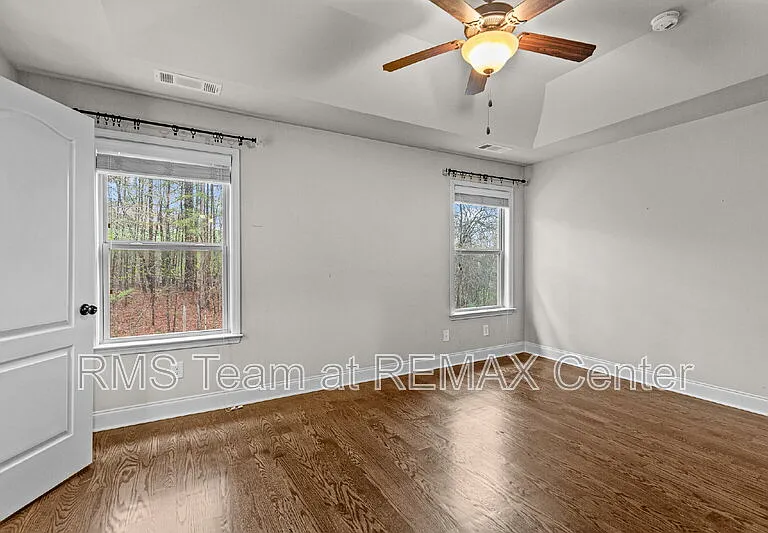 3209 Hallmark Ln — Photo 21