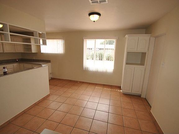 4th image of 5524 N 28th Dr