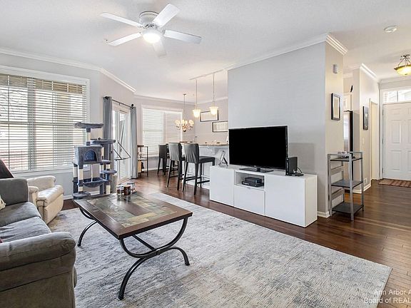 4th image of 301 Scio Village Ct Unit 154
