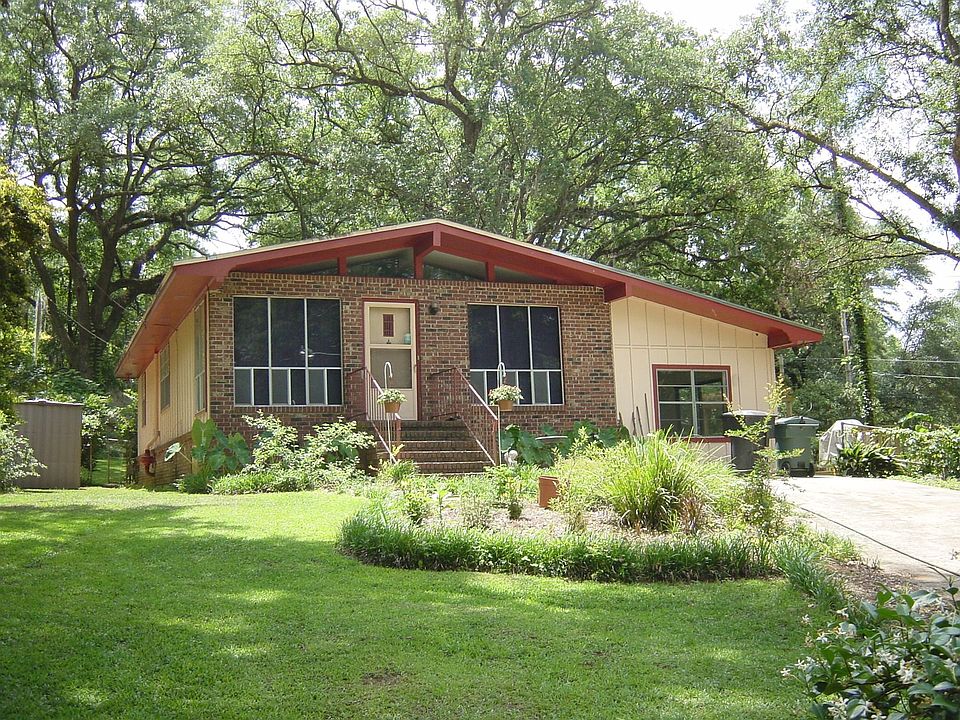1st image of 2401 Hideaway Ct