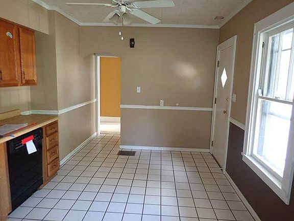 2nd image of 6015 Wayside Ave