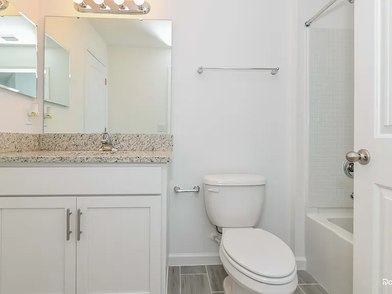 1251 Amazon Ln — Photo 14