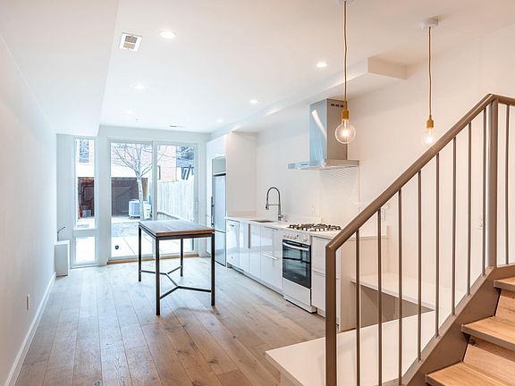 Kitchen and built-in banquette.