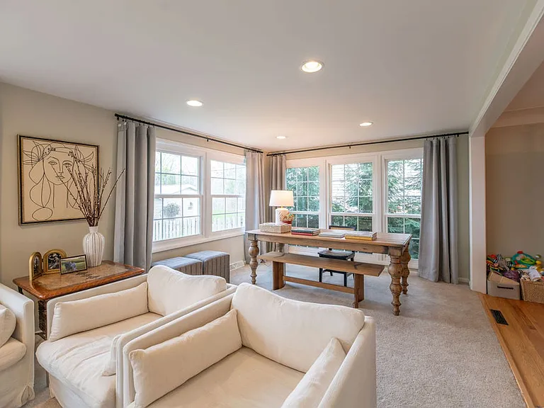 23213 Fairmount Blvd — Photo 27