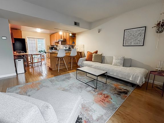 3rd image of 302 Newton Ave #302