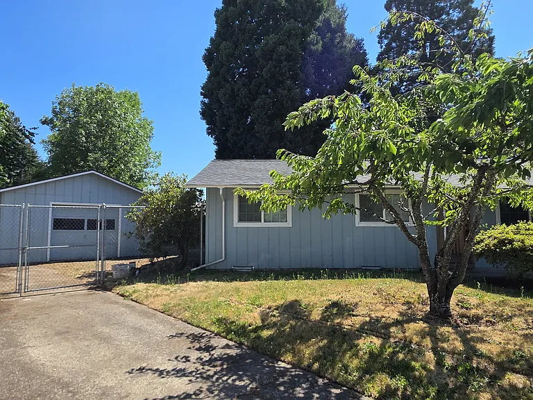342 Norman Ave — Photo 1