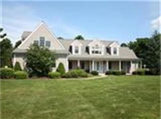 37 Taurus Dr, Mashpee, MA 02649