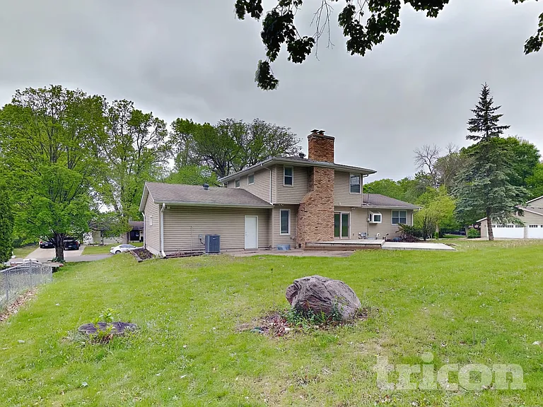 3301 Skyview Dr — Photo 16