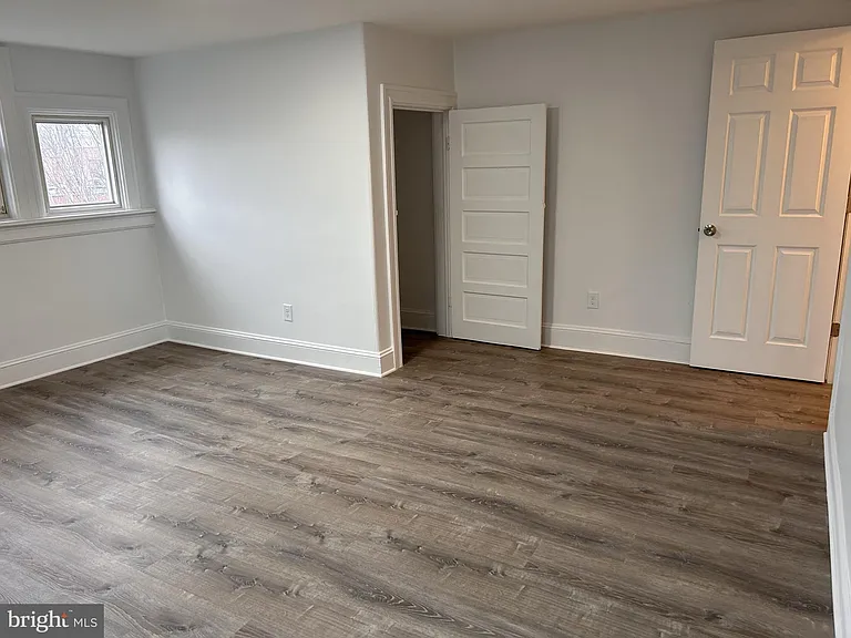 1067 S Clinton Ave #2 — Photo 29