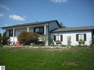 1445 Strawberry Hill Rd, Traverse City, MI 49685