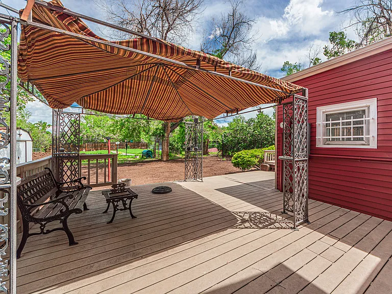 738 E Cimarron St — Photo 29