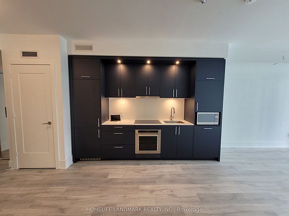 2nd image of 480 Front St W #1810