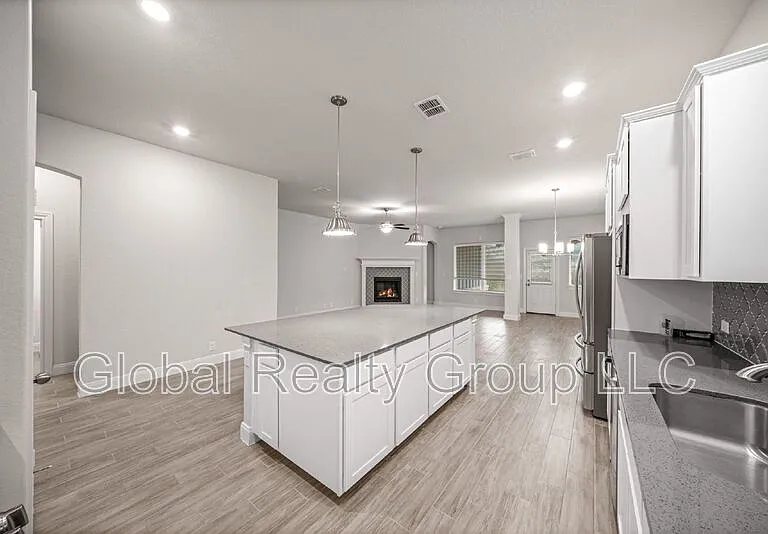 11518 Hollering Pass — Photo 13