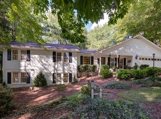 445 Hackberry Ln, Roswell, GA 30076