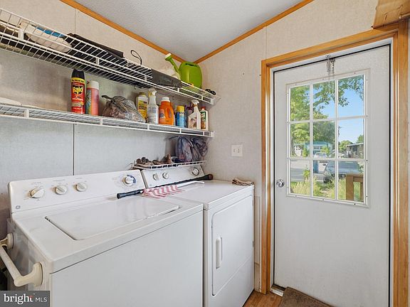 4th image of 17002 Oakleigh Way