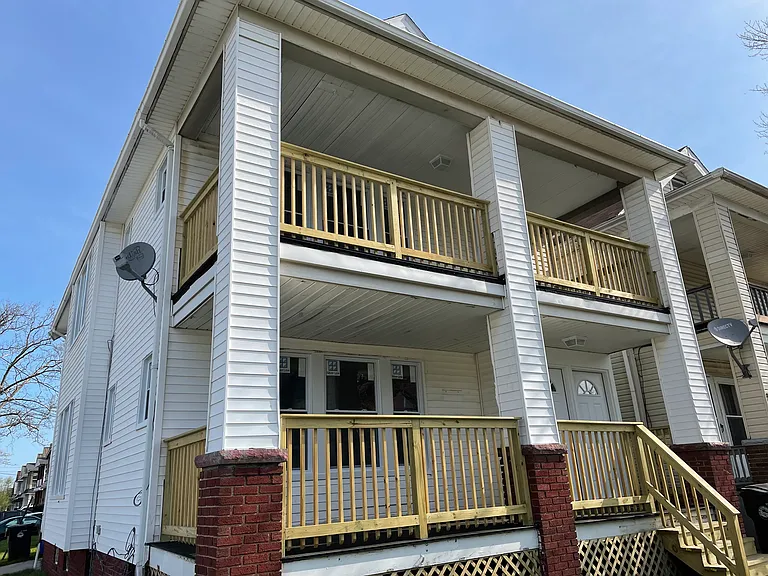 9822 Marietta Ave — Photo 3