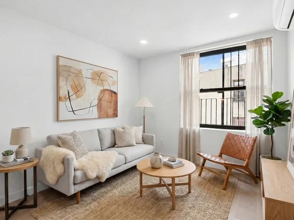 101 Smith Street image 1 of 7