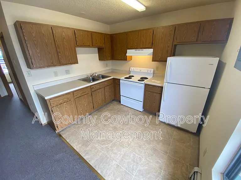 3330 Joanna Brunner Dr #B13 — Photo 3
