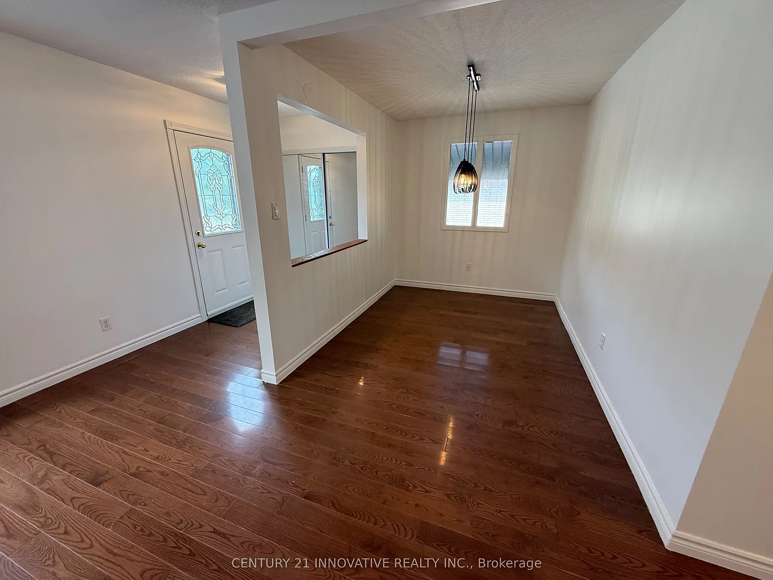 4 bed, $4,000 — Photo 4